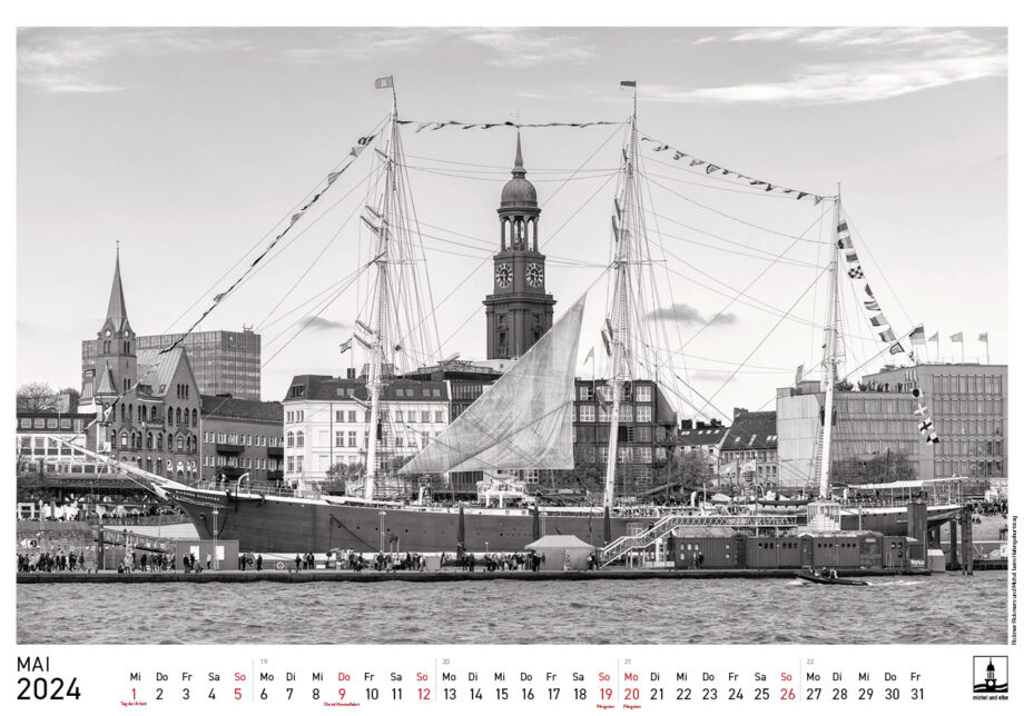 Hamburg-Kalender 2024 SW michel und elbe